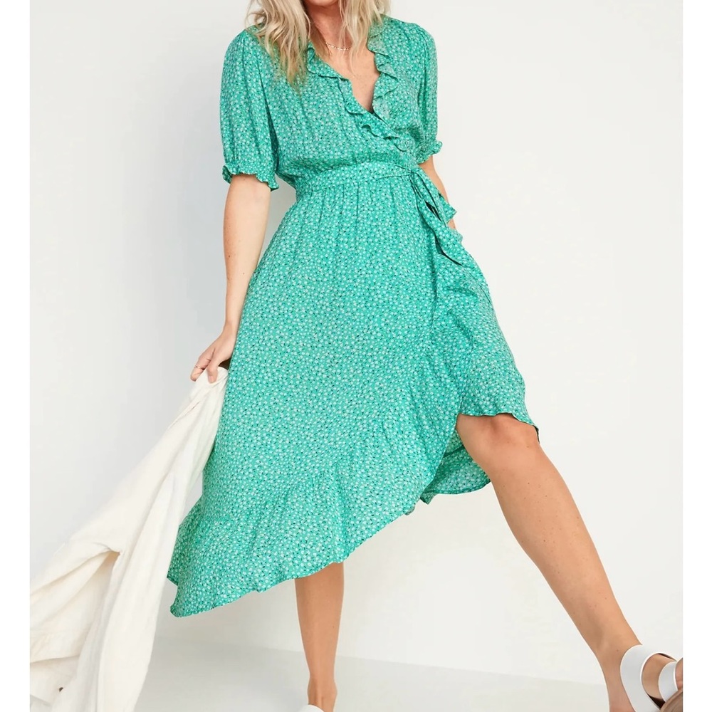 Old Navy Green Floral Dress